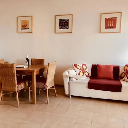 Two Bed With Sea Views, Hilltop Maiera, Calabria * Maierà