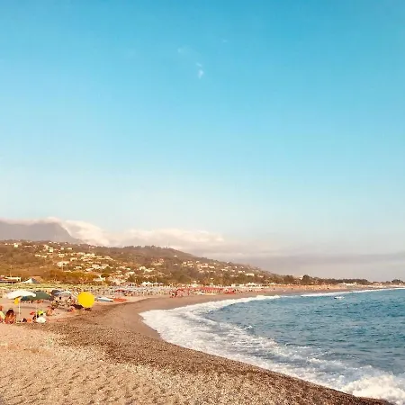 Two Bed With Sea Views, Hilltop Maiera, Calabria * Maierà